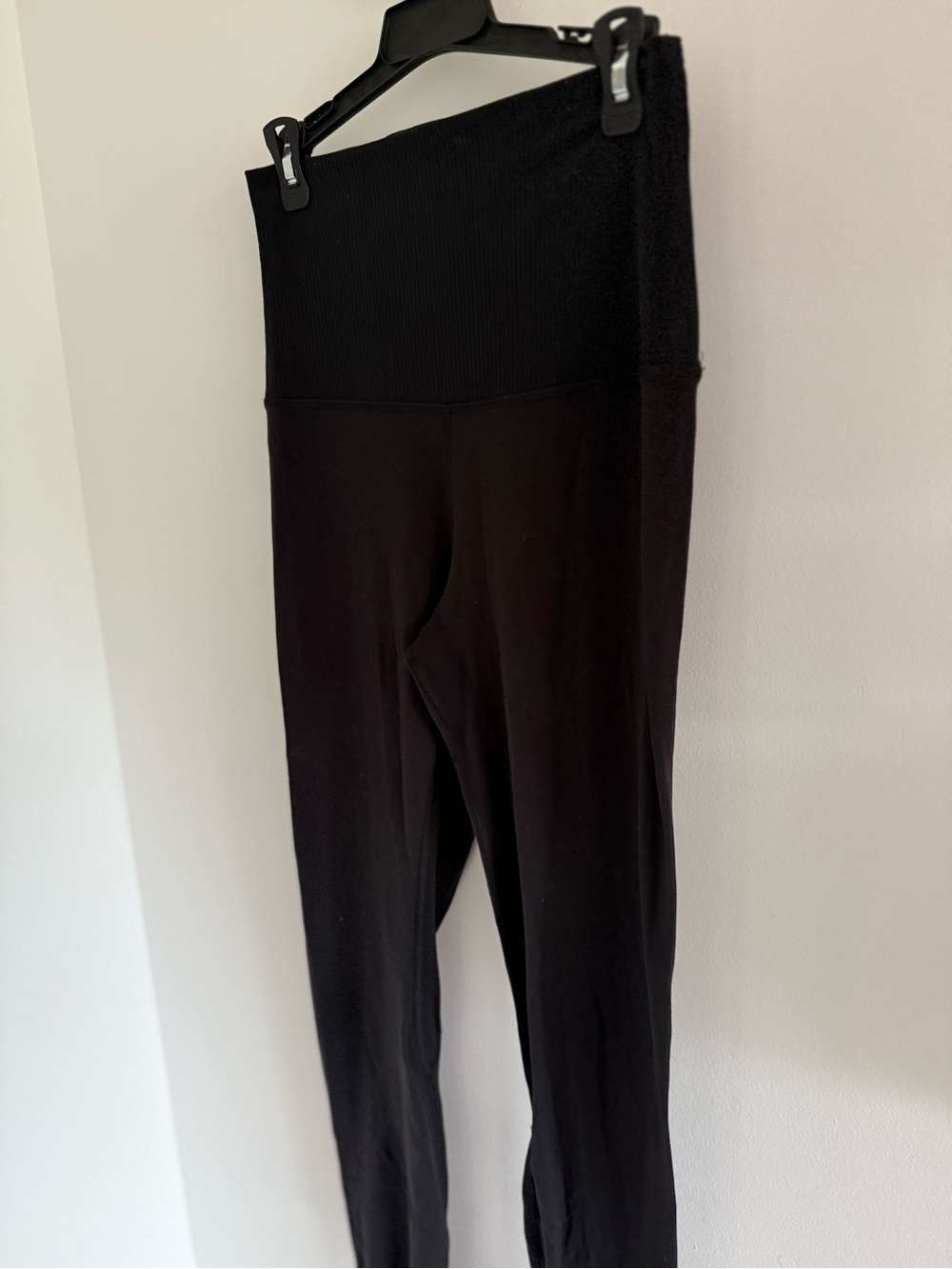 Lululemon align jogger leggings size 4 - Picture 3 of 5